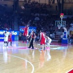 La Cimberio rialza la testa con Banks. Pesaro battuta 91-77