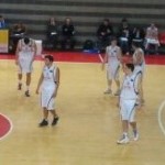 DNB – La Robur si ferma anche a Costa Volpino sconfitta 87-76, ma è matematicamente salva