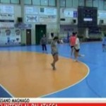Pallamano: allenamenti intensi al palatacca. Da VareseSport TG del 30 gennaio 2013.