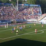 Novara-Varese ad occhiali. I biancorossi soffrono e resistono in dieci. La traversa li salva
