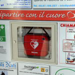 Defibrillatore obbligatorio in tutti gli impianti sportivi