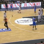 Basket, playoff Serie A – Sassari non molla ed espugna ancora il Forum