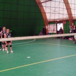 Pisani gioca con le ragazzine ad Arnate