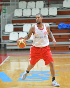 Openjobmetis Varese, la prima in biancorosso di Eric Maynor