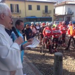Grande partecipazione al Brinzio per la classica benedizione delle biciclette