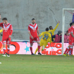 Il Frosinone cala il poker contro un Varese in dieci