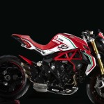 MV AGUSTA DRAGSTER 800 – Reparto Corse fa il pieno di adrenalina