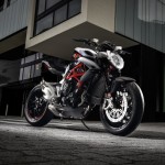 MV Agusta presenta a Eicma la naked più bella e potente di sempre