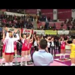 La carica dei tifosi biancorossi – ESULTANZA E CORI