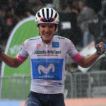 Giro d’Italia – Carapaz fa la storia, prima vittoria di un ecuadoriano nella corsa rosa