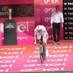Giro d’Italia – Gerusalemme come Milano: la rosa è sulle spalle di Dumoulin