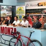 Basso torna in bici e dice: “#usalabiciclettainsicurezza”