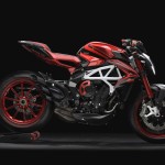 Serata di gala a Cannes: una “Brutale” MV Agusta contro l’AIDS