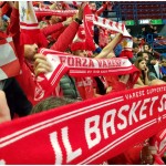 Il grido de Il Basket Siamo Noi: “Questa è la Pallacanestro Varese che ci piace. Uniti in campo e fuori, fino alla fine!”