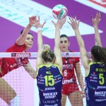 Conegliano supersonica, UYBA piegata 3-0 nel big match