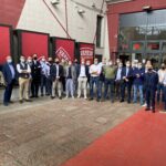 Consorziati con mascherina