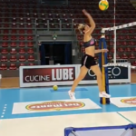 Lucia Bosetti torna a schiacciare dopo l’operazione
