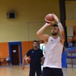 Roma, certezze dopo la grande paura. Al centro c’è anche Cervi, Conti: “Buon equilibrio, quintetto USA”