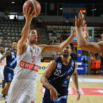 Ferrero decide nel finale una tirata Varese Brescia: 102-100