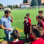 Marco Parolo torna a casa. Il centrocampista della Lazio al Torino Club Gallarate