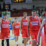 Thomas trascina Cantù nel finale, OJM trafitta in casa: 80-90 Ojm - Cantù