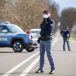 Conte firma, da domani è lockdown. In Lombardia si ferma tutto, anche lo sport