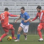 Testa alla Giana, ma il pari di Novara vale. Tre punti per un Natale sereno