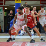 La Pallacanestro Varese ritrova coach Caja: faccia a faccia elettrico