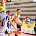 Robur corsara in Sicilia con super Hidalgo (22p), Torrenova battuta 65-67
