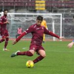 Triglie allo scoglio. La Pro Patria cucina il Livorno (0-2)