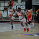 Pallacanestro Varese-Pesaro 02 douglas