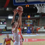 Pallacanestro Varese-Pesaro 11