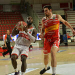 Varese-Pesaro, i precedenti. La vittoria nelle Marche manca dal 2018