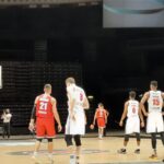 22 triple per Reggio Emilia: troppe per portare a casa punti. Serata no per i lunghi di Varese