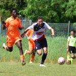 Harakiri Varesina perde 4-2 col Milano City e abbandona il sogno Serie D. Olginatese promossa senza giocare