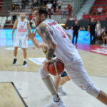 Sorokas il basket e la sorella pallavolista: “Devo tanto a lei. Con Vertemati si lavora sodo, ci rialzeremo”