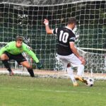 Sputò a un giocatore del Varese, ora prende otto giornate di squalifica. Un biancorosso out per domenica