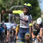 Giro d’Italia, 10^ tappa – Biniam Girmay scrive la storia! L’eritreo è il primo africano a vincere alla Corsa Rosa
