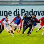 Playoff – Padova in finale all’ultimo respiro, Palermo in festa davanti a 35.037 tifosi. Primo atto della finale domenica 5 giugno