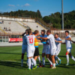 Varese-Legnano, tifosi imbufaliti: “Abbandonati senza acqua e servizi igienici inaccettabili”