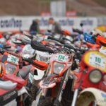 Rombo di motori per il ritorno del Green Pistons: 300 moto e tanti appassionati per la cavalcata enduro gioiello del varesotto