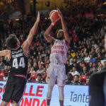 Pallacanestro Varese – Virtus Bologna 100-108, in foto