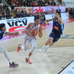 Tegola in casa Pallacanestro Varese: Reyes out con Reggio Emilia