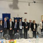 Domenico Chiesa Award a Mauro Miele. Il Panathlon Club La Malpensa festeggia il suo Campione Mondiale nel Gemellaggio Insubrico con il Governatore Fontana