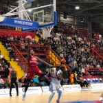Varese sbanca Napoli 93-101 con la difesa nella ripresa