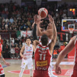 VARESE BASKET SERIE A OPENJOBMETIS PALLACANESTRO VARESE VS. CARPEGNA PROSCIUTTO PESARONELLA FOTO