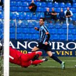 Buona Pro Patria. Ma senza punti. Lecco secondo e felice come una Pasqua (2-1). Feralpi in B