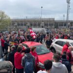 “You’ll Never Walk Alone”: la gente della Pallacanestro Varese al fianco dei suoi campioni nel momento più difficile – VIDEO