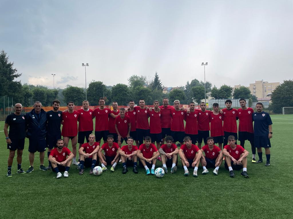 Il Varese torna a correre. Cotta: “Grande entusiasmo. Mercato aperto, attendiamo sviluppi sulla categoria” – VIDEO