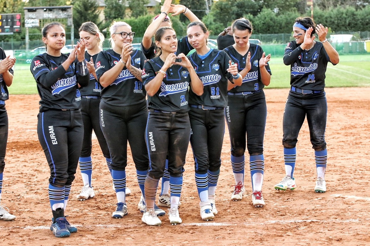 All-in Saronno Softball: doppio successo su Forlì e semifinale playoff casalinga in cassaforte
